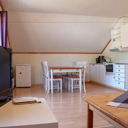 Solstrand База отдыха 4*