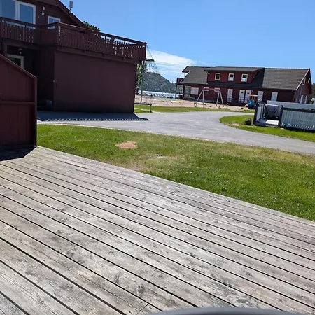 Solstrand Holiday park 4*